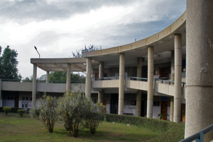 Delhi Technological University, Delhi Campus Building View of Delhi Technological University Delhi